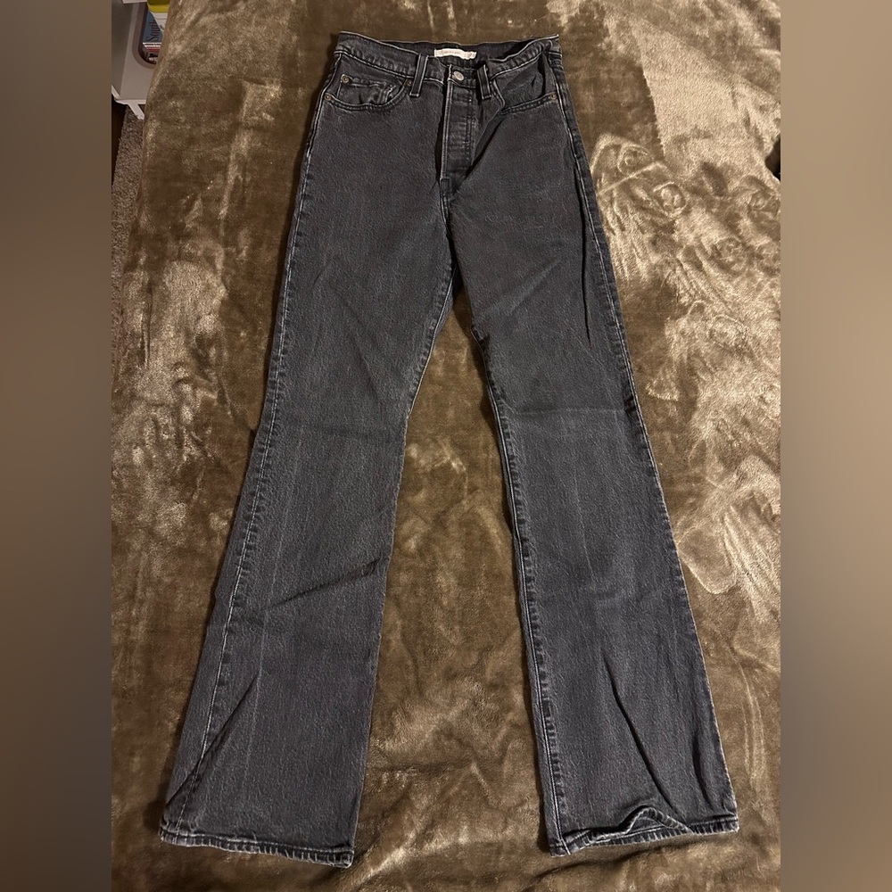 Levi’s Ribcage Bootcut Jeans